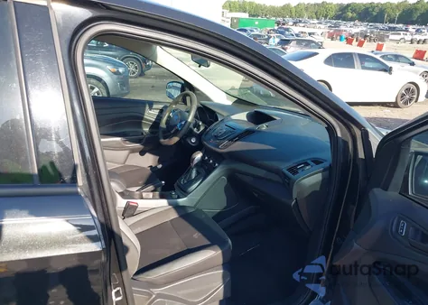 2014 Ford Escape S из США, поврежденный, VIN 1FMCU0F73EUA10944